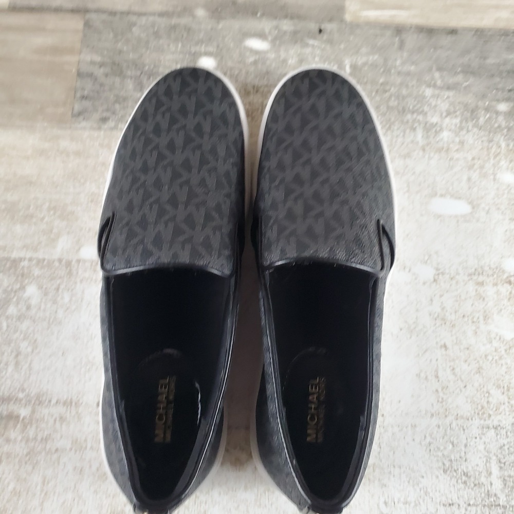Michael Kors Keaton Womens Shoes Sz 6.5 M Black Signature Logo Slip On Sneakers - Picture 4 of 10